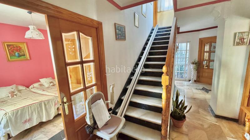 Foto 02438171-ed41-44ca-b26c-a062459e8a9e. House with pool in Mangas Verdes - Las Flores - Parque del Sur Málaga