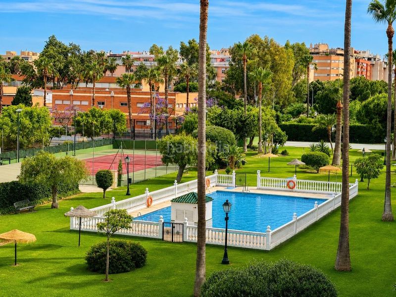 Foto d0ed57eb-8bda-48e9-a9b1-66e8e0b0926e. Pis amb calefacció aparcament piscina a Puerta Blanca Málaga