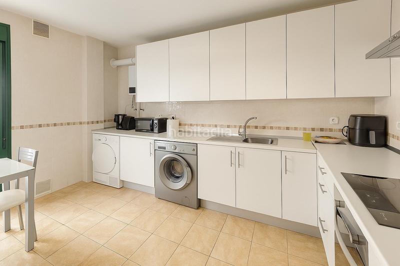 Foto 3ba46518-7cc5-4e0d-aae0-98d91798d230. Dúplex en calle egido 19 dúplex con patio y piscina comunitaria en Alcalá de los Gazules