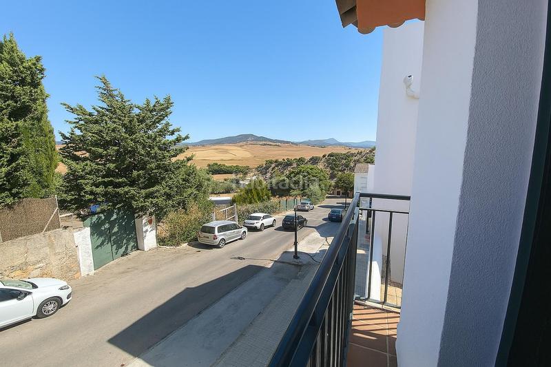Foto b3837948-e6de-4801-9e8e-8ddd732200a3. Dúplex en calle egido 19 dúplex con patio y piscina comunitaria en Alcalá de los Gazules