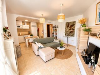 Appartement à Alcalá de los Gazules. Amplio y luminoso piso con ascensor y terraza en calle paterna d