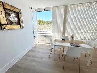 Apartament  Calle paterna de rivera. Moderno piso reformado con espectacular terraza acristalada  cal