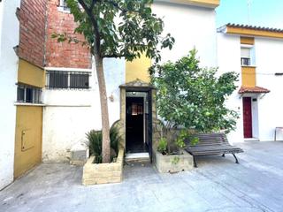 Reihenhaus  Calle de fernando iii 'el santo'. Adosado dúplex con 3 dormitorios en el corazón de alcalá de los
