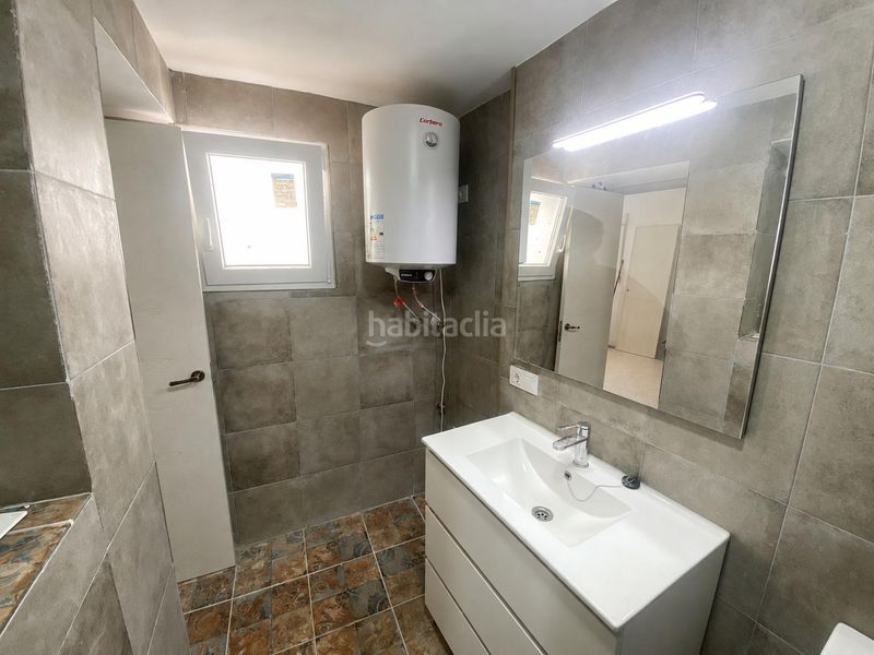 Foto 0cd978d4-44f8-4b58-ae7b-1b4a86dc2423. Casa a Alcalá de los Gazules