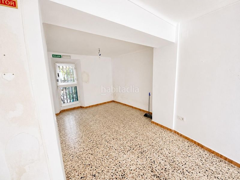 Foto c1f5cb26-2c20-46d1-8b9a-c0237ef4fb3d. Local comercial a Alcalá de los Gazules