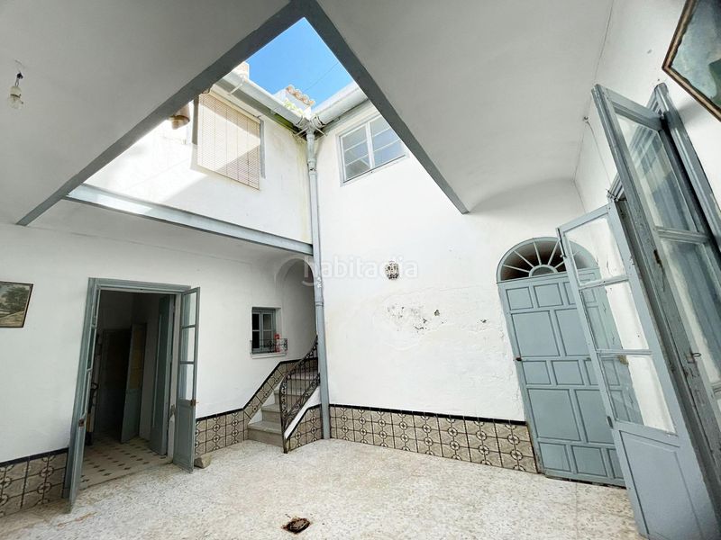 Foto f1034adc-5d6d-48f8-8e5f-8b74f3f0fcdb. Country house with parking in Alcalá de los Gazules