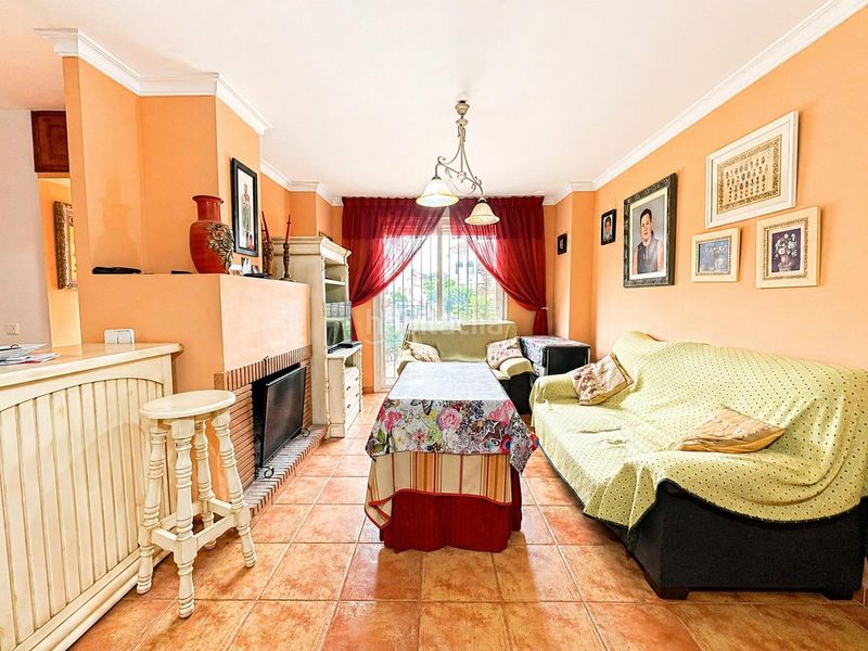 Foto 3070b56f-7618-4e99-84d1-6d4ae4c7877c. Casa a Benalup