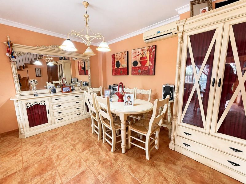 Foto c3a7cc7f-b13f-4946-9d35-79317dca73ed. Casa a Benalup