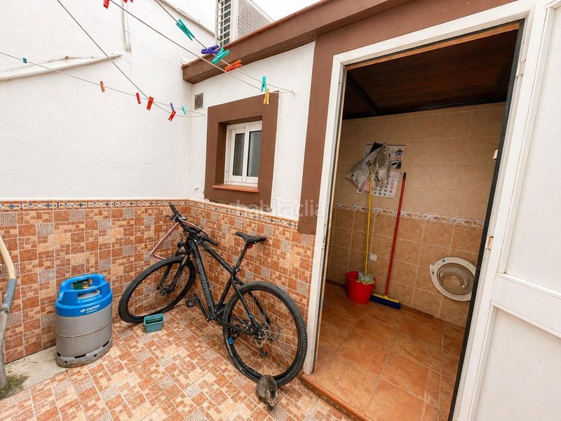 Foto f3f1740f-b1cd-4d01-915b-87a75dade6eb. Casa a Benalup