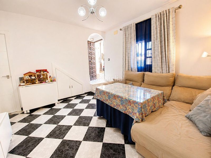 Foto bbb75a79-458c-4e5e-adfe-7fea71158fbe. Casa a Alcalá de los Gazules