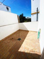 Planta baixa  Calle san antonio. Vivienda en planta baja con patio y trastero en calle san antoni