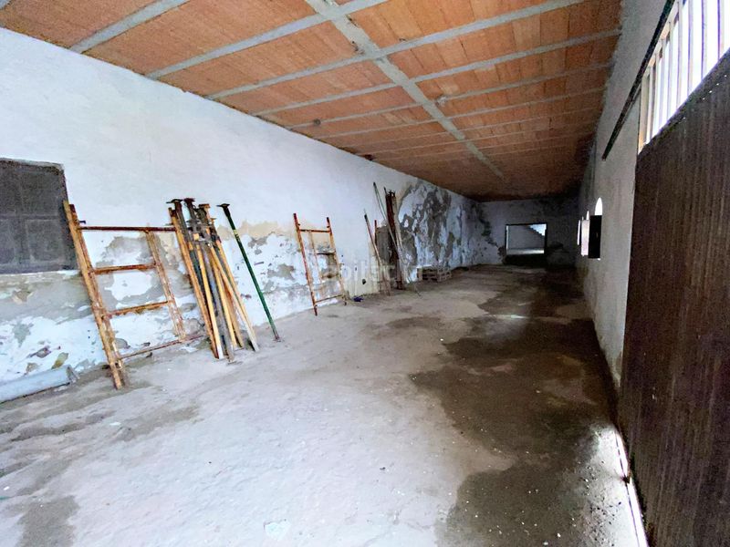 Foto d7d30c69-504f-4a23-9866-3f6104ba37e0. Local comercial a Alcalá de los Gazules
