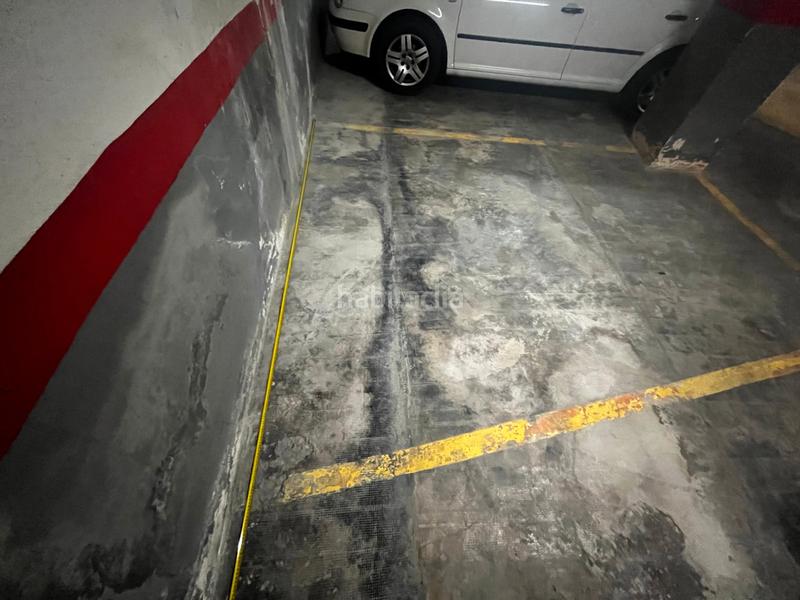 Foto 3724f6cd-8877-49aa-a5f2-2d9d6df55650. Aparcament cotxe a Arrancapins Valencia