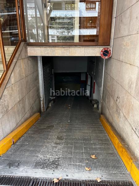 Foto b9e6974b-e412-44f9-b2ea-75bb6390d9a2. Aparcament cotxe a Arrancapins Valencia