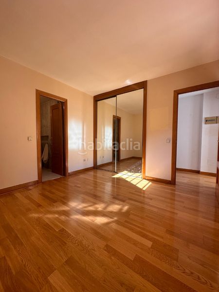 Foto ad79c57e-ea6c-44c0-b37e-c44d9b0bdc36. Rent flat with heating parking in Aravaca Madrid