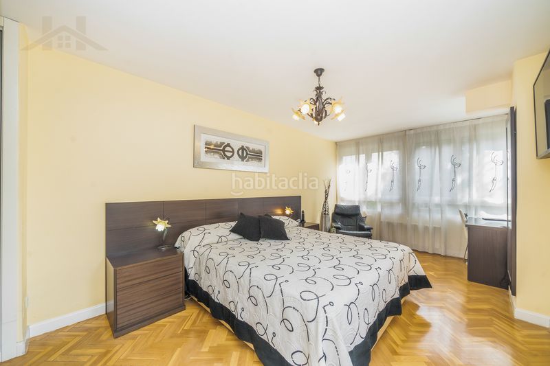 Foto d88fd8d4-9cc4-493a-af30-b0232022252d. Pis amb calefacció aparcament piscina a Avenida Europa Pozuelo de Alarcón