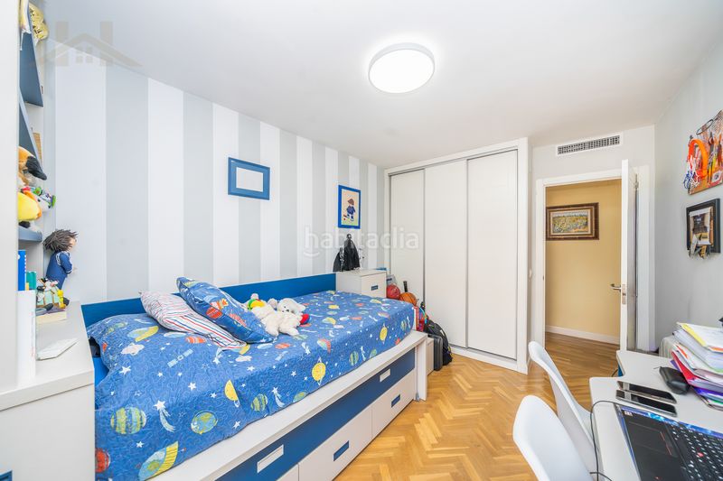Foto de0e5121-b096-4b38-848b-d91d3699e13c. Pis amb calefacció aparcament piscina a Avenida Europa Pozuelo de Alarcón