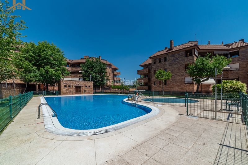 Foto ac657850-c39b-4b2d-986f-bfba03cf05d8. Pis amb calefacció aparcament piscina a Norte Pozuelo de Alarcón