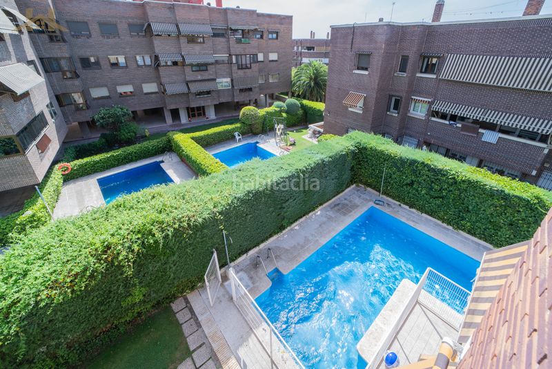 Foto bbc6a80b-5be1-4d35-bce8-e1937fa1b443. Àtic amb calefacció aparcament a Pueblo Pozuelo de Alarcón