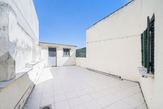 Casa aparellada a Calle Santiago Maganto