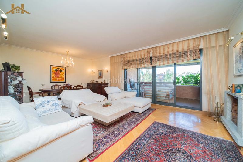 Foto 936df2b9-337e-4bd8-928f-cec39917e05e. Piso  en venta en calle tramontana en Prado de Somosaguas Pozuelo de Alarcón