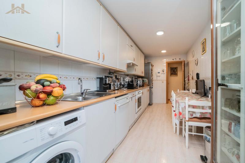 Foto e481b61b-8a8d-4514-a2d5-60be7a33b6d1. Appartamento con riscaldamento parcheggio piscina in Pozuelo de Alarcón