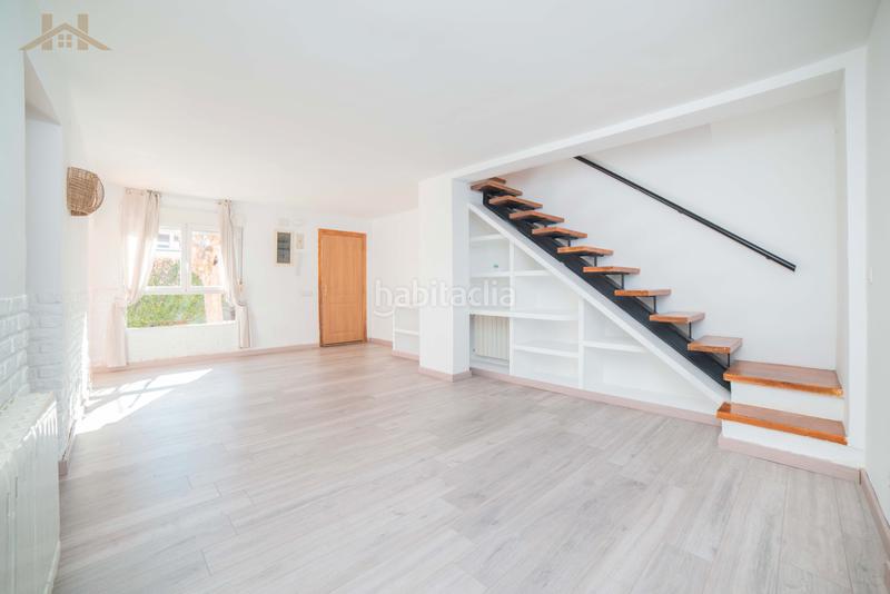 Foto 009a0bbc-18fc-4308-bcd8-fc4b80715a35. Maison jumelée avec chauffage dans Pueblo Pozuelo de Alarcón