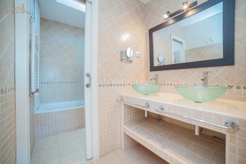 Foto 8e8c933d-a868-4968-a592-e28a298ebe7e. Maison jumelée avec chauffage dans Pueblo Pozuelo de Alarcón