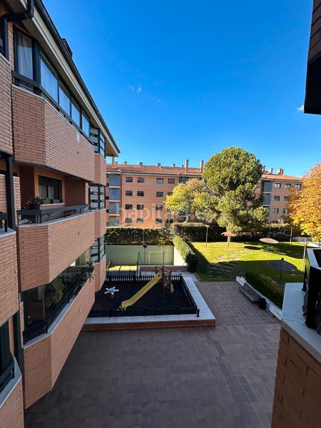 Foto f1dd52ac-55df-43d0-88f7-3e0a2dc6018c. Miete etagenwohnung mit heizung parking pool in Somosaguas Pozuelo de Alarcón