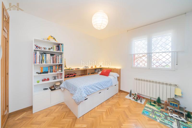 Foto 365ae60d-8ad5-4971-8034-3a63d3b598ec. Pis amb calefacció aparcament a Aravaca Madrid