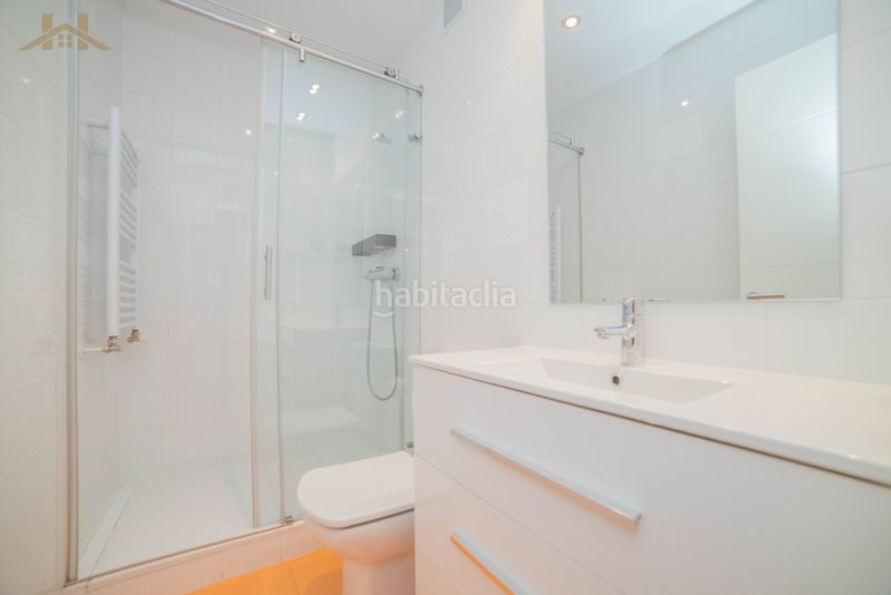 Foto eed84e7b-f46e-4ce1-97ca-739131cbd610. Pis amb calefacció aparcament piscina a Prado de Somosaguas Pozuelo de Alarcón