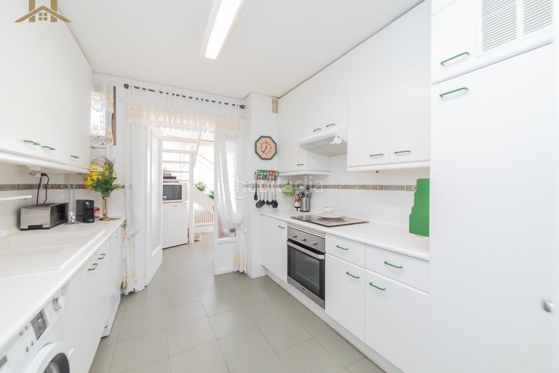 Foto 63f2a139-fb6c-4b98-a1eb-68823df654a8. Àtic amb calefacció aparcament a Pueblo Pozuelo de Alarcón