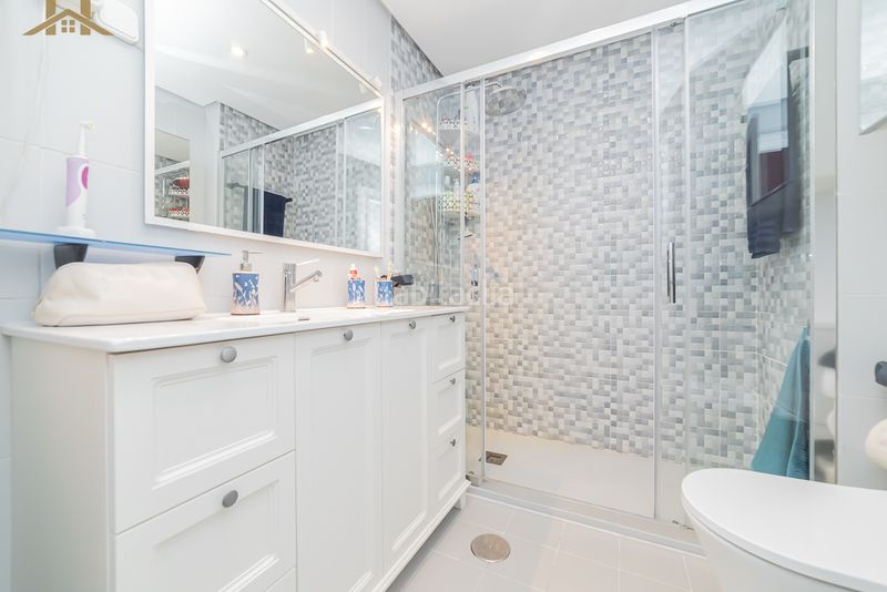 Foto 84cd0e7e-3bc4-4f5c-b579-b946e2cb6c8e. Àtic amb calefacció aparcament a Pueblo Pozuelo de Alarcón