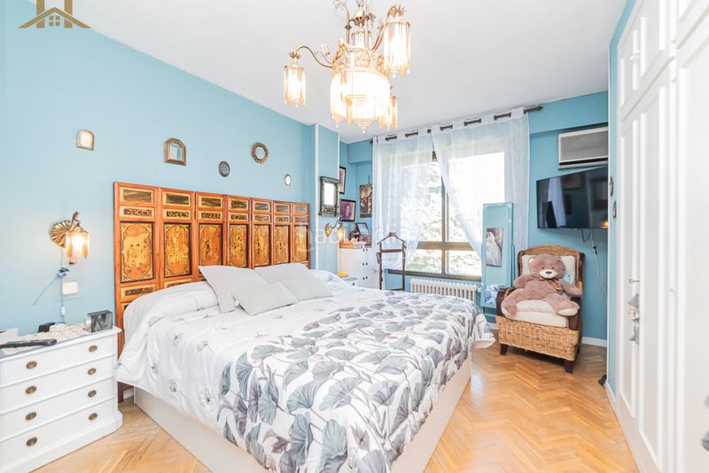 Foto 85d52074-72a2-4f93-ba67-689d1b8ffd72. Àtic amb calefacció aparcament a Pueblo Pozuelo de Alarcón