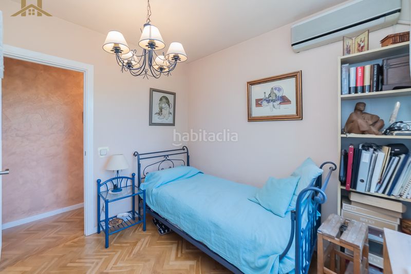 Foto c3ecefb9-cc7c-48a6-8743-56c899bf3c95. Àtic amb calefacció aparcament a Pueblo Pozuelo de Alarcón