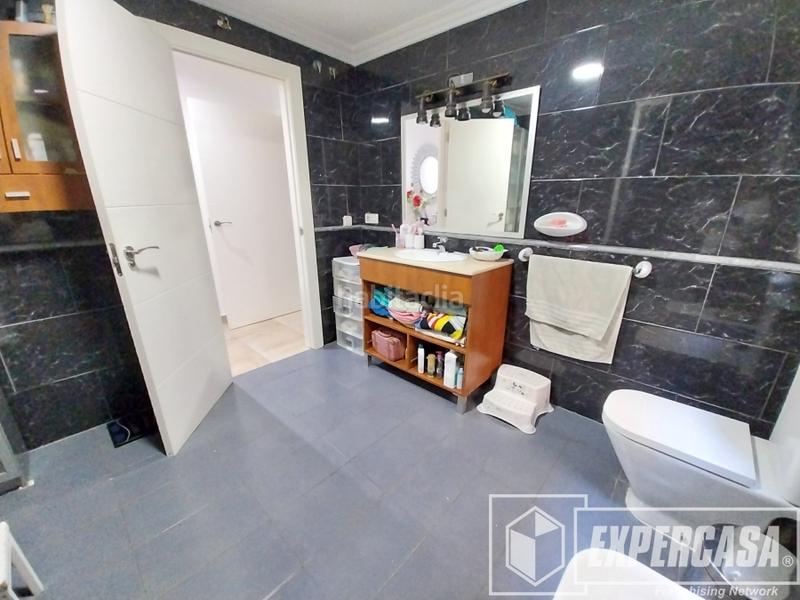 Foto a48458e2-1386-4931-87d5-42631edc8f7a. Pis a calle hernández malillos 0 a Zona Avenida al Vedat Torrent