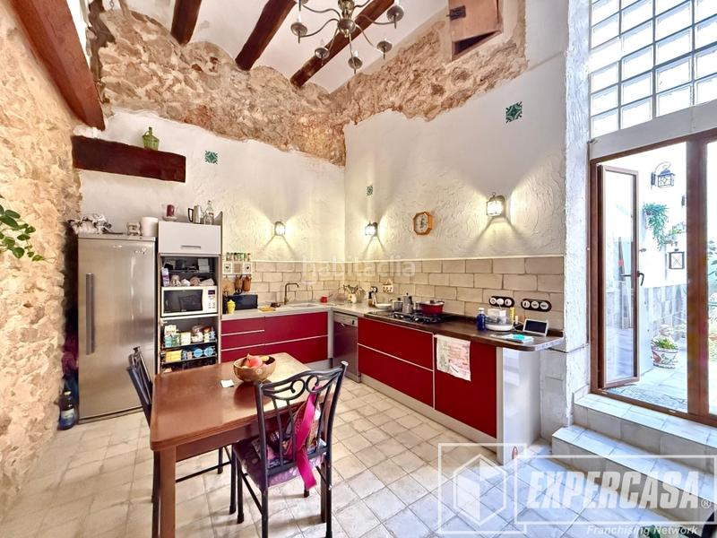 Foto ec249620-e3b9-4ff6-82df-4ce09cbd36e4. Casa en Casco Antiguo Llíria