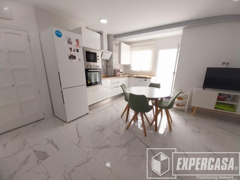 Foto d9fae0d9-17b5-43f8-96b5-d2d6512e9464. Piso en Centro - Casco Antiguo Torrent