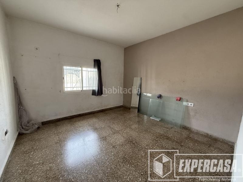 Foto 37d37304-4f19-4fa2-911e-a4a5f831d193. Chalet en Centro Chiva