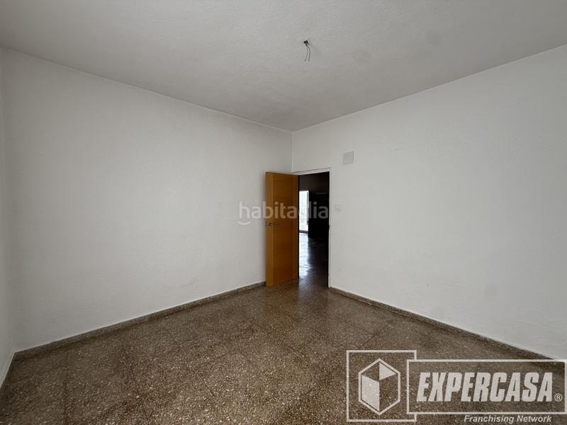 Foto 430f5b6b-0442-4651-83c9-5100efec1955. Chalet en Centro Chiva