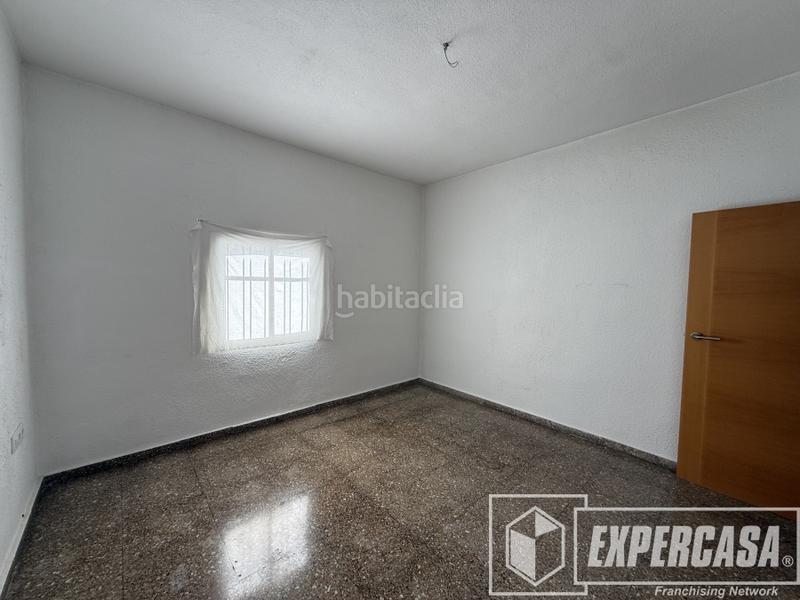 Foto 51ba6e1d-0193-4947-ab98-c7a405e6f258. Chalet en Centro Chiva