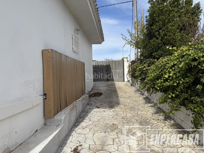 Foto cab4e243-2f4c-4af9-a47d-3e25534d5ede. Chalet en Centro Chiva