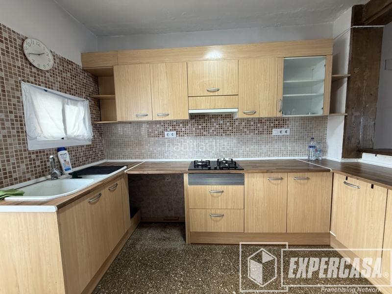 Foto cdcf522b-5dcc-489f-bf0b-317b296600a5. Chalet en Centro Chiva