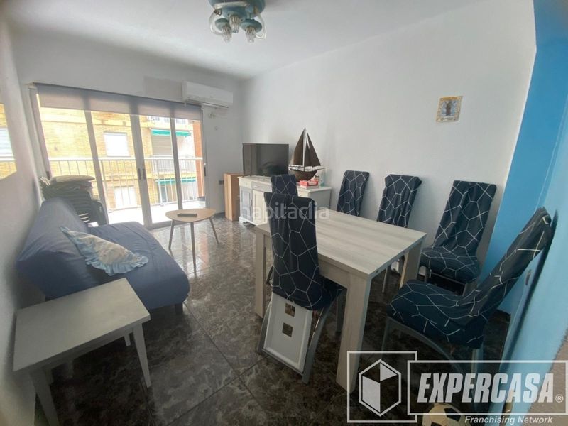 Foto 3a565e74-84c2-43d2-908d-7c5997292c5b. Apartamento en calle calle menorca 13 en El Perelló Sueca