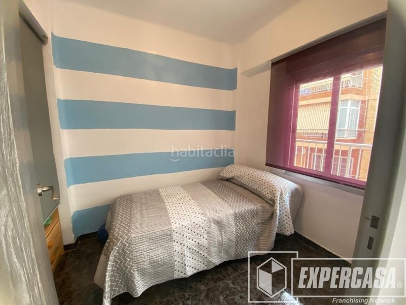 Foto 7b954d19-8ded-4ee8-a13f-b27f368e210c. Apartamento en calle calle menorca 13 en El Perelló Sueca