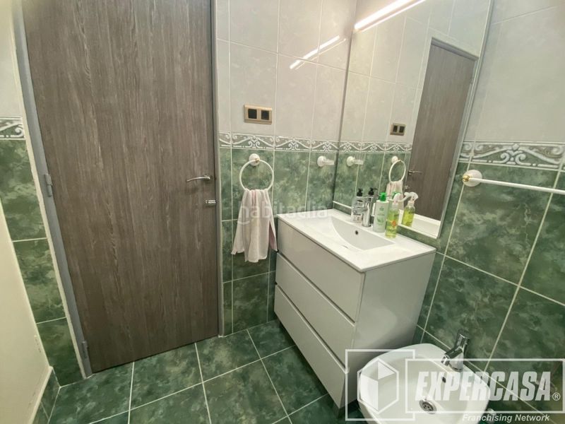 Foto d184b001-f764-49df-bd55-08ade2017491. Apartamento en calle calle menorca 13 en El Perelló Sueca