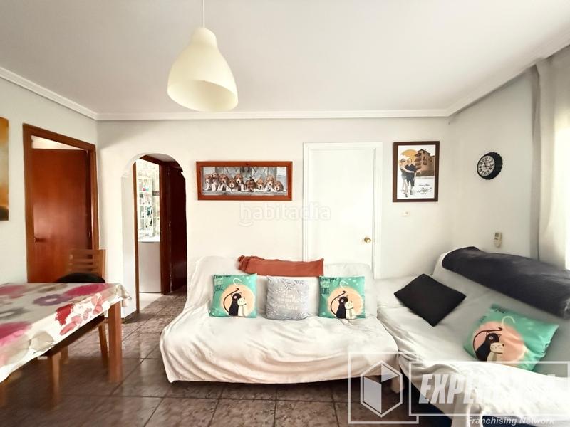 Foto 8f30529e-6b45-4b29-8d33-feeb4c3d0f56. Appartement dans calle purisima 65 dans Santa Bárbara Llíria