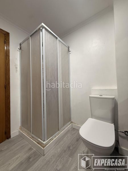 Foto c5564008-224b-4203-bd11-baca33073d41. Piso en Riba - roja de Túria