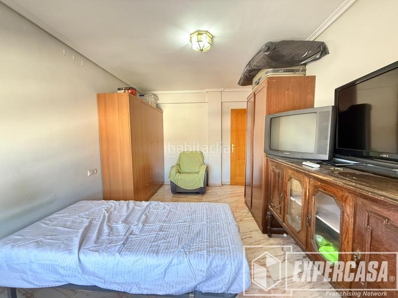 Foto d21a158c-4714-48ec-804f-ce2ae7de4c6a. Appartamento in calle duque de Llíria 18 in Santa Bárbara Llíria