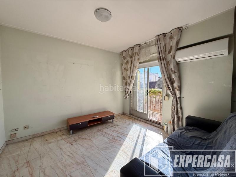 Foto 8580a05d-4b5f-497f-b48d-f0c1e22e9ff0. Appartement dans calle duque de Llíria 18 dans Santa Bárbara Llíria